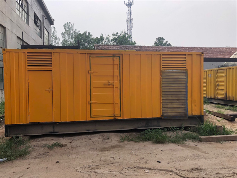 滦平柴油发电机如何判断新机油是否已经完全充满机油滤清器？