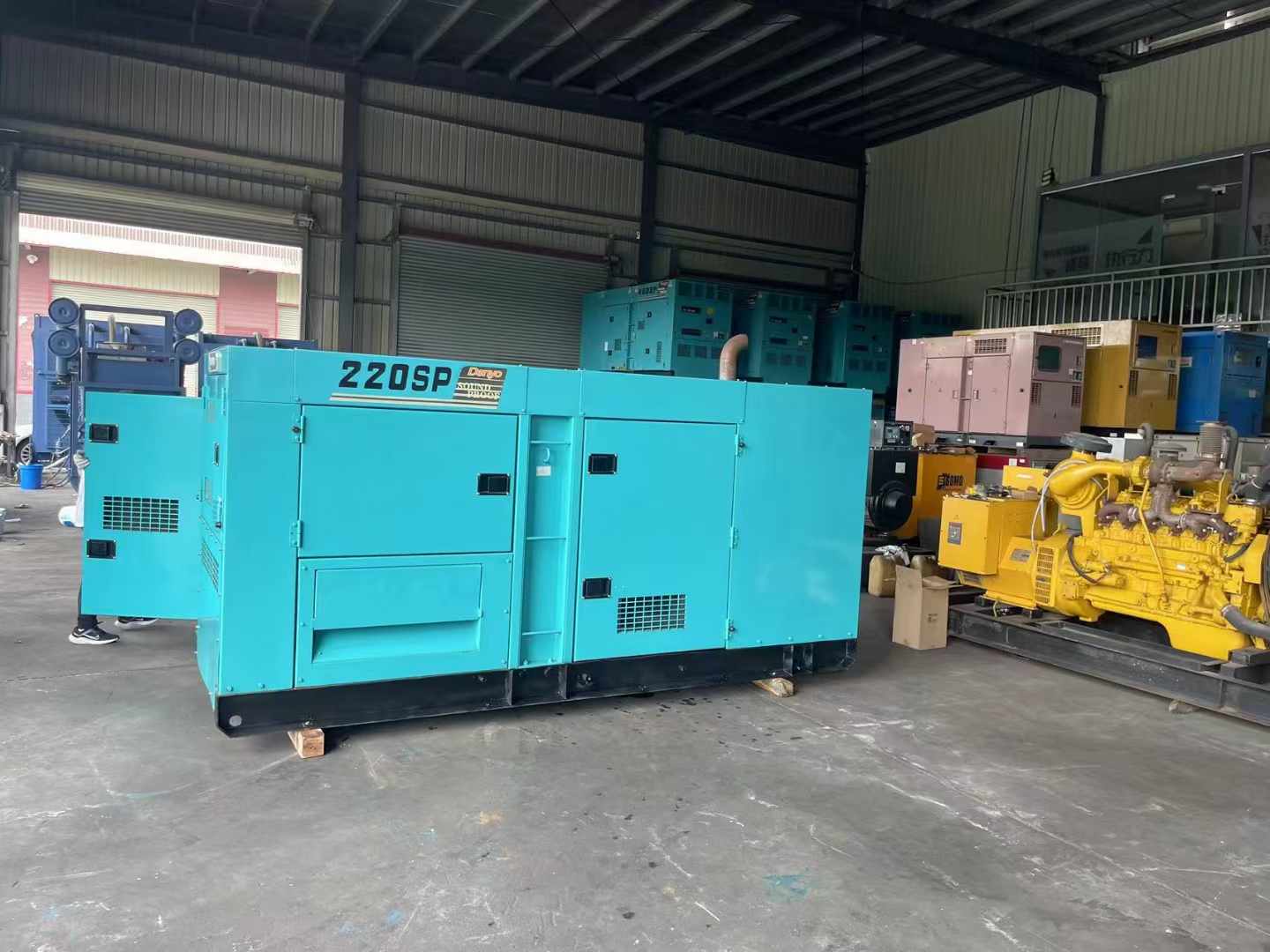 滦平800kW 柴油发电机的输出电流波动范围是多少？