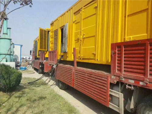 滦平发电机租赁公司为您介绍一下康明斯柴油发电机组的优点