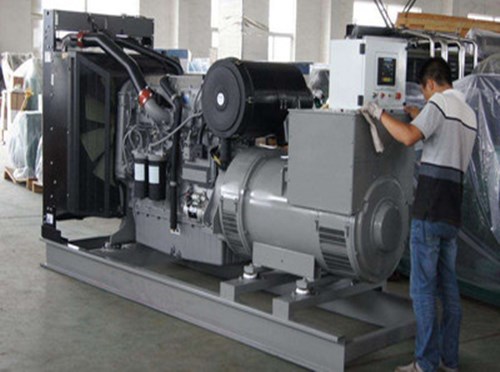 滦平柴油发电机组和储能设备配合使用的案例